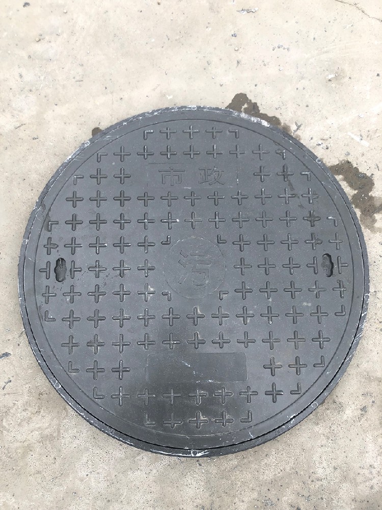 球墨铸铁井盖预防变形的方法